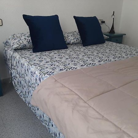 Amazing Sunny Flat With Balcony Pool Two Mins From The Beach Τορεβιέχα Εξωτερικό φωτογραφία