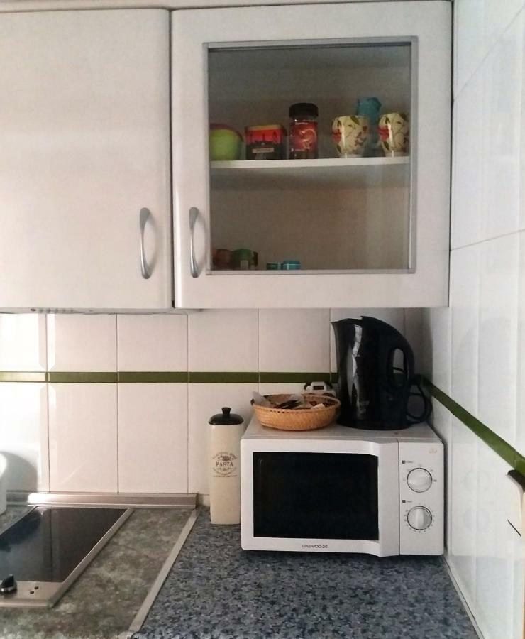 Amazing Sunny Flat With Balcony Pool Two Mins From The Beach Τορεβιέχα Εξωτερικό φωτογραφία