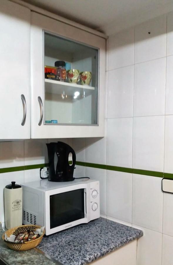 Amazing Sunny Flat With Balcony Pool Two Mins From The Beach Τορεβιέχα Εξωτερικό φωτογραφία