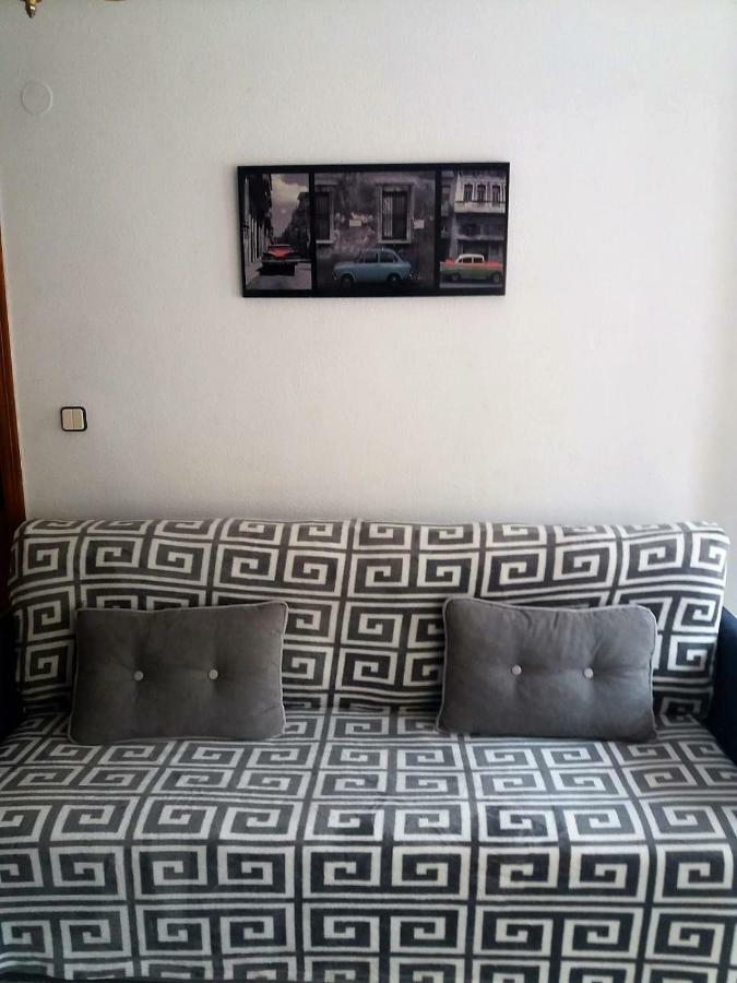 Amazing Sunny Flat With Balcony Pool Two Mins From The Beach Τορεβιέχα Εξωτερικό φωτογραφία